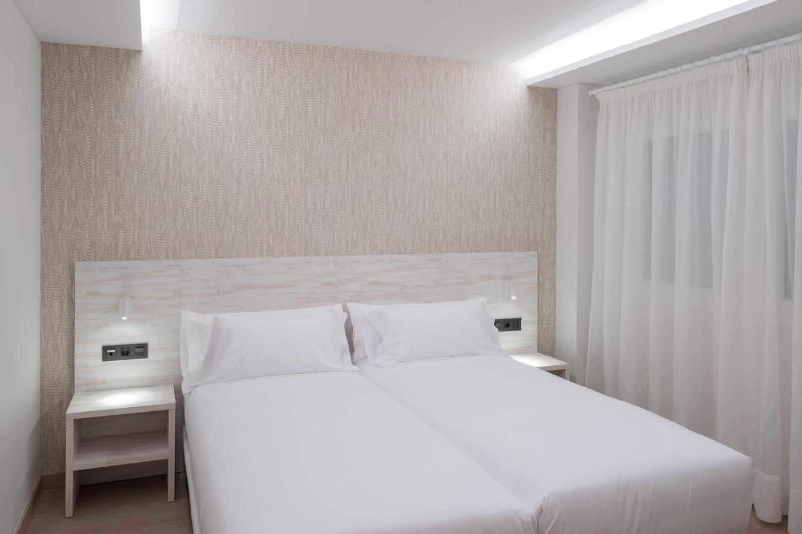 Hotel Spa Meiga Do Mar Кальдебаркос Экстерьер фото